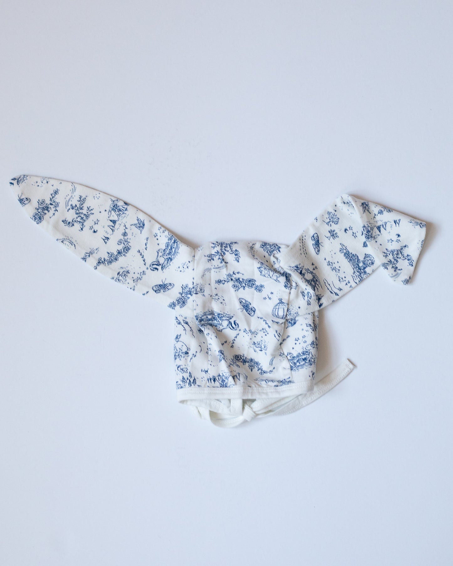 the flopsy bunny bonnet {storytime toile}
