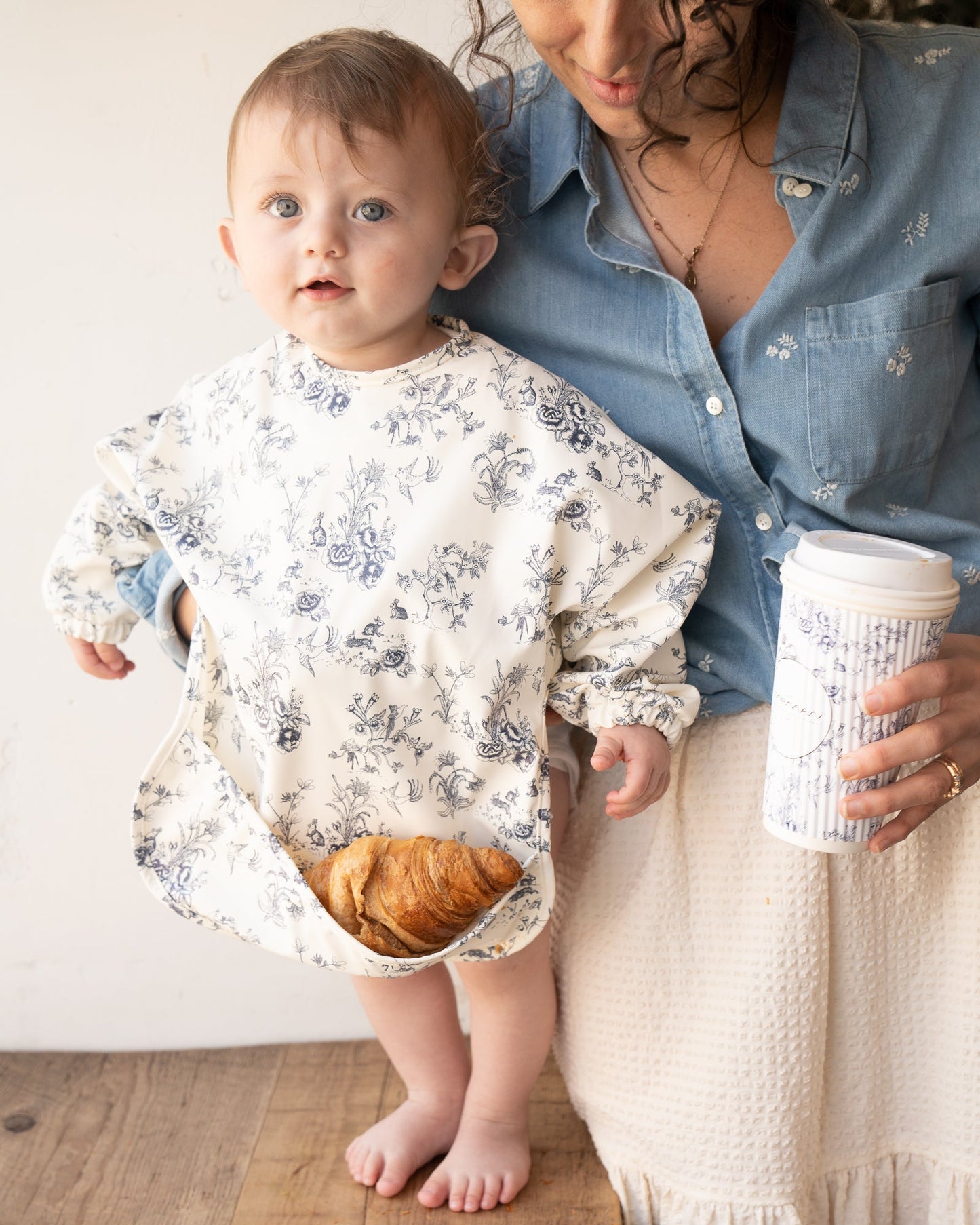 lalo x maman smock bib