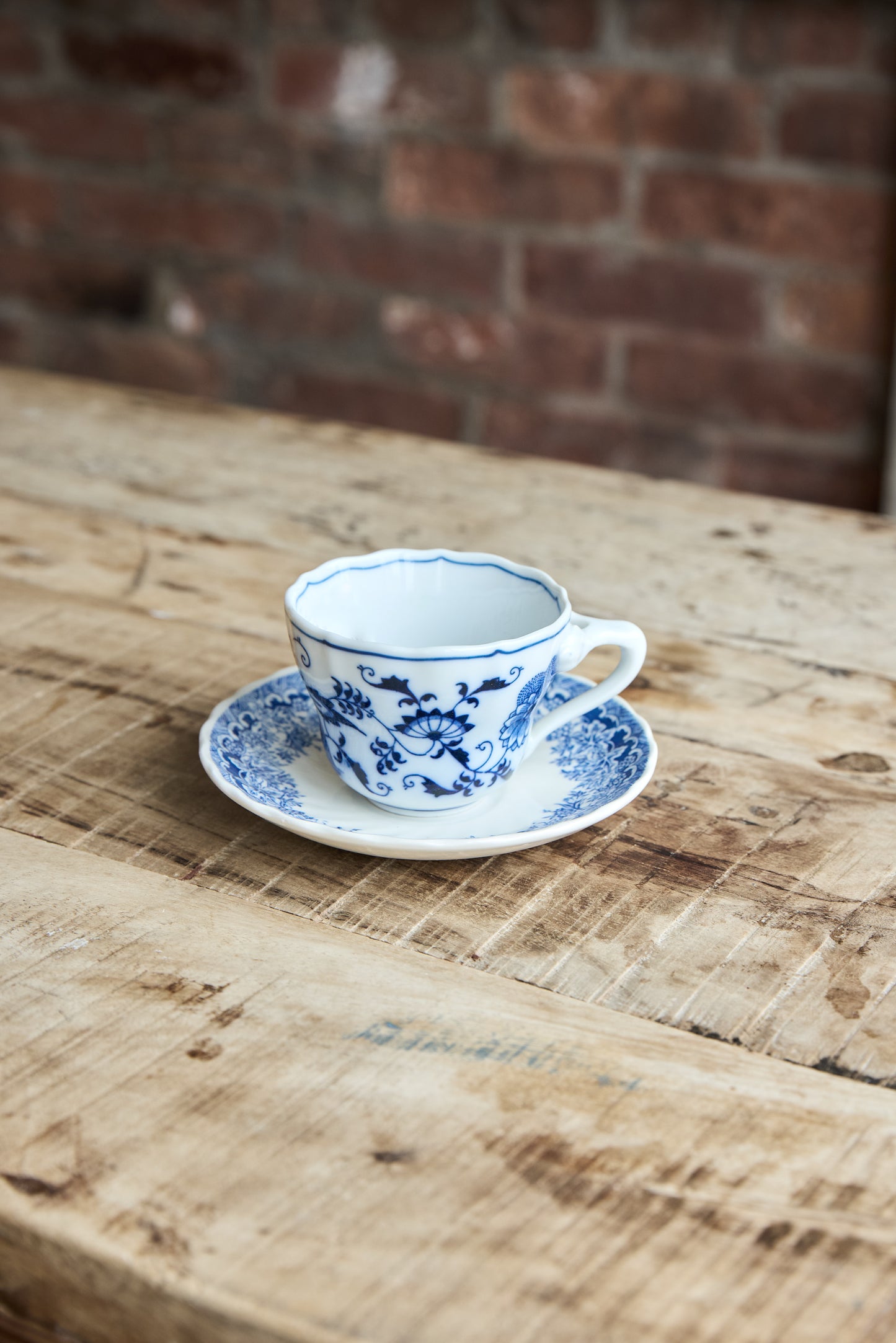 tea cup & saucer set