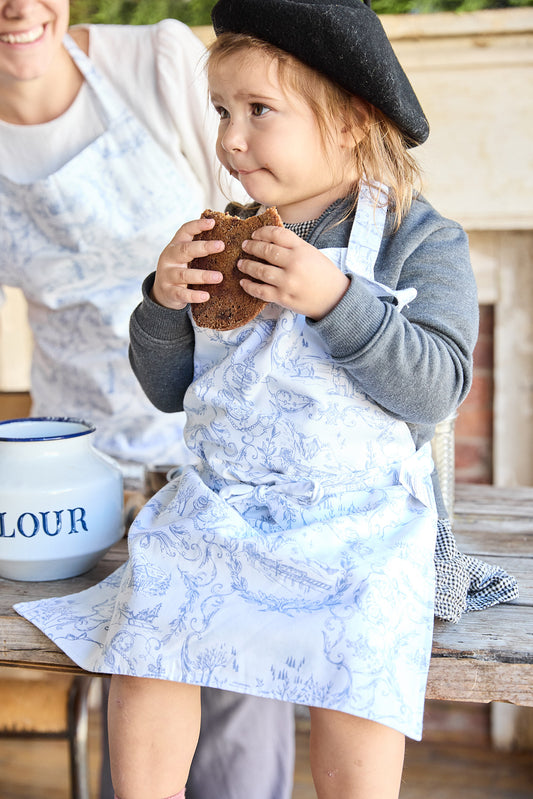 {petite plume x maman} alpine toile kid's apron