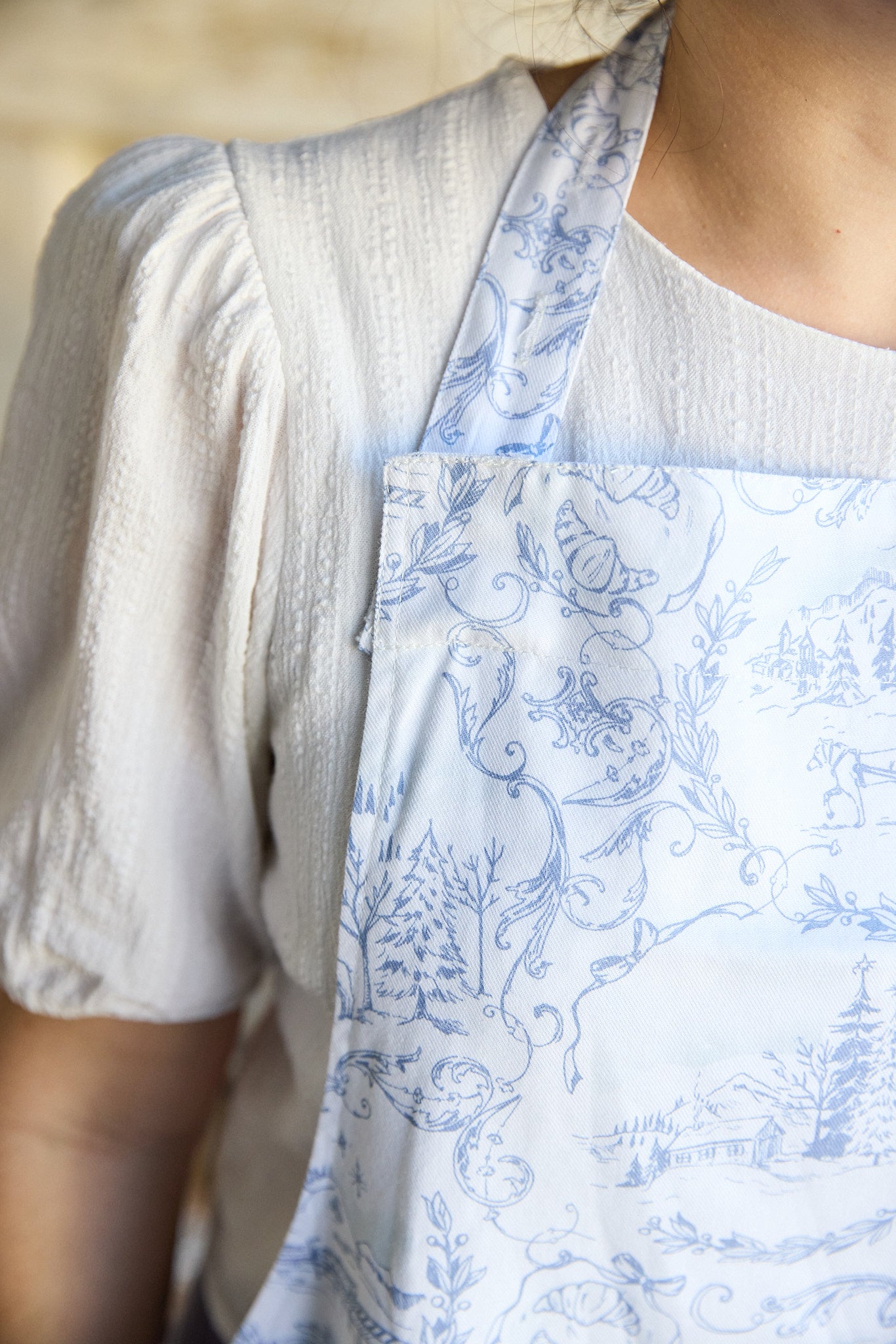 {petite plume x maman} alpine toile kid's apron