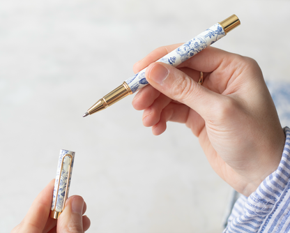 blue delft pen set