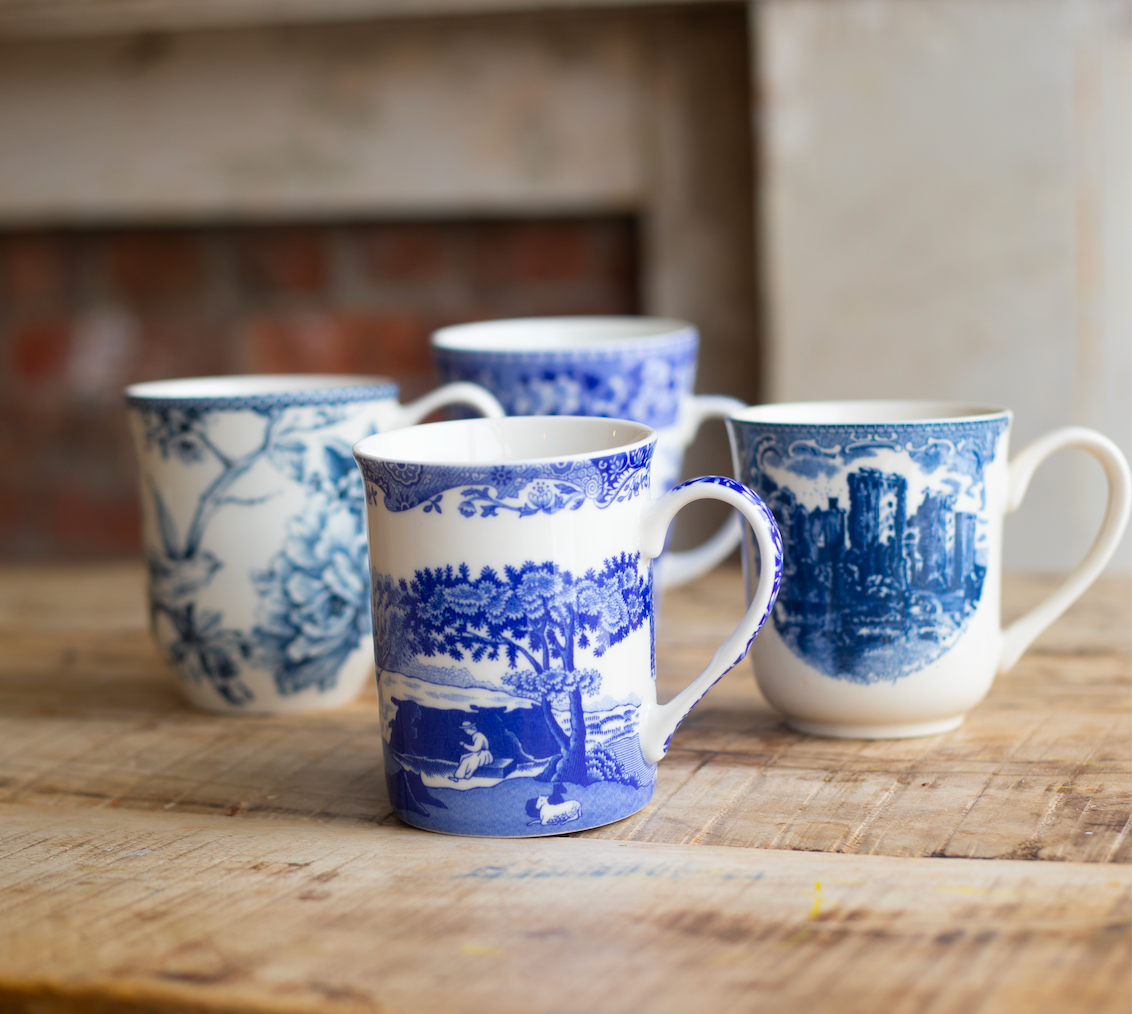 blue & white coffee mug set