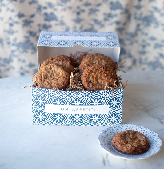 seasonal cookie gift box