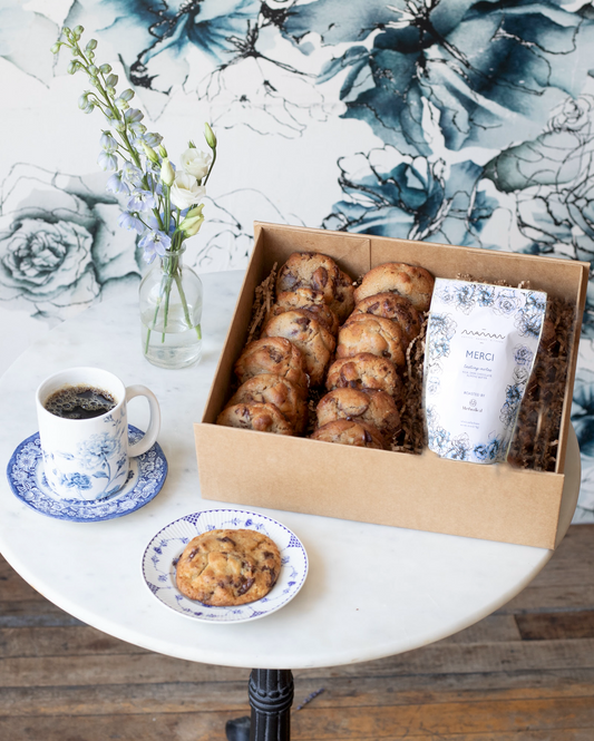 caja de regalo de café y galletas de salón