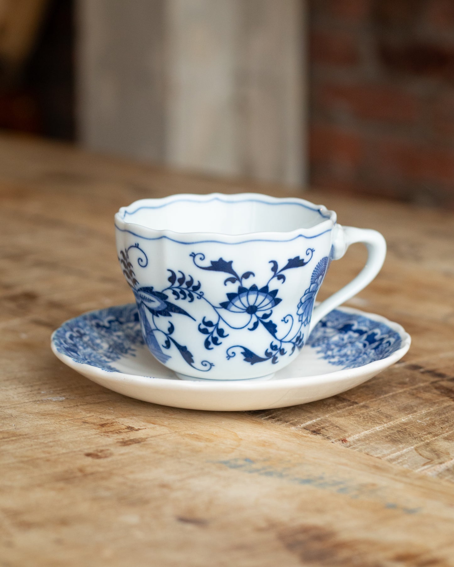 tea cup & saucer set